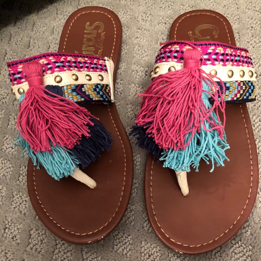 Circus by Sam Edelman fringe Sandals